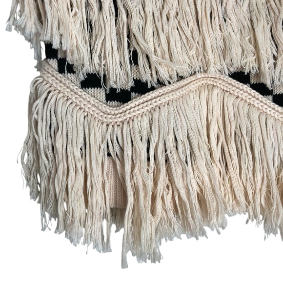 House of Harlow Revolve Noa Sweater in Bone Fringe Off Shoulder XXS Wool Party - Picture 6 of 13